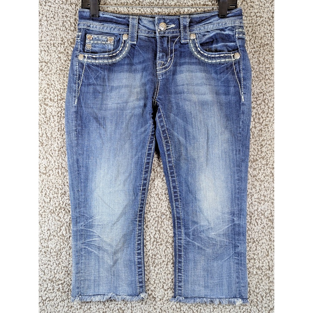 Miss‎ Me Easy Capri Jeans Women's Size 29x19 (Tag 27) Blue Embellished